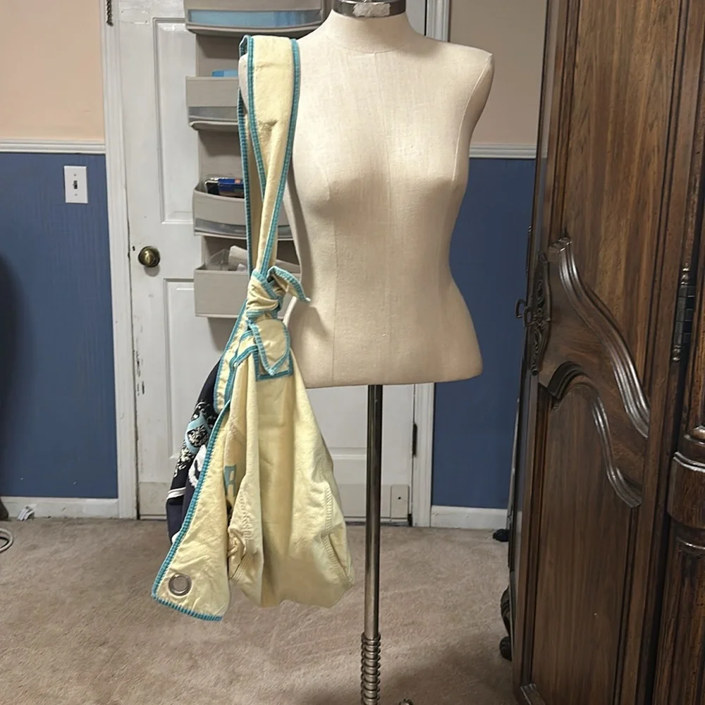 👠✈️🩴💄💋VINTAGE VICTORIA’S SECRET OVERNIGHT BAG W/4-snap in toiletries bags - Picture 11 of 16